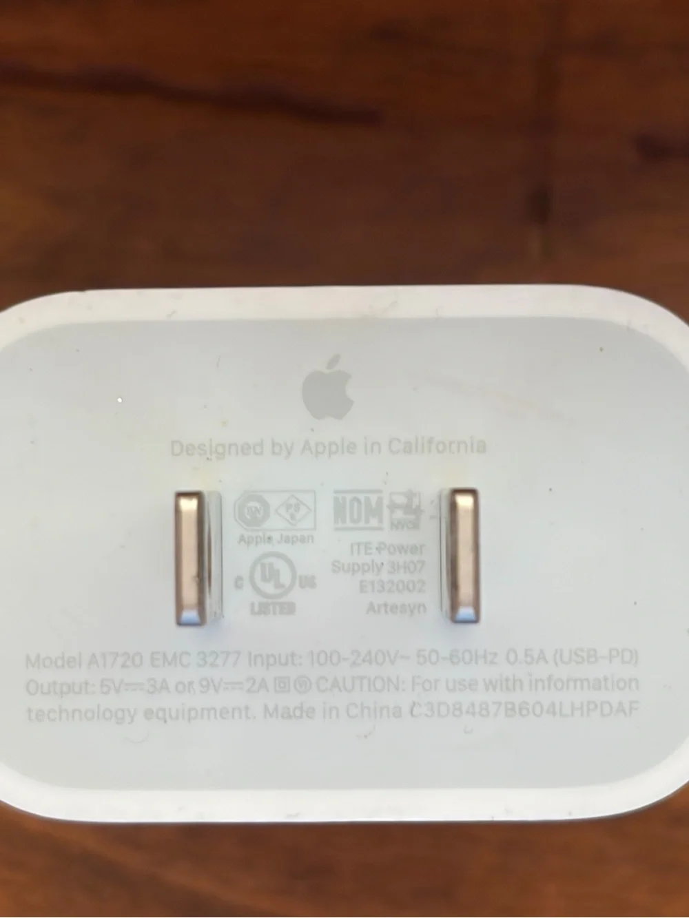 Apple USB-C 18W Power Adapter